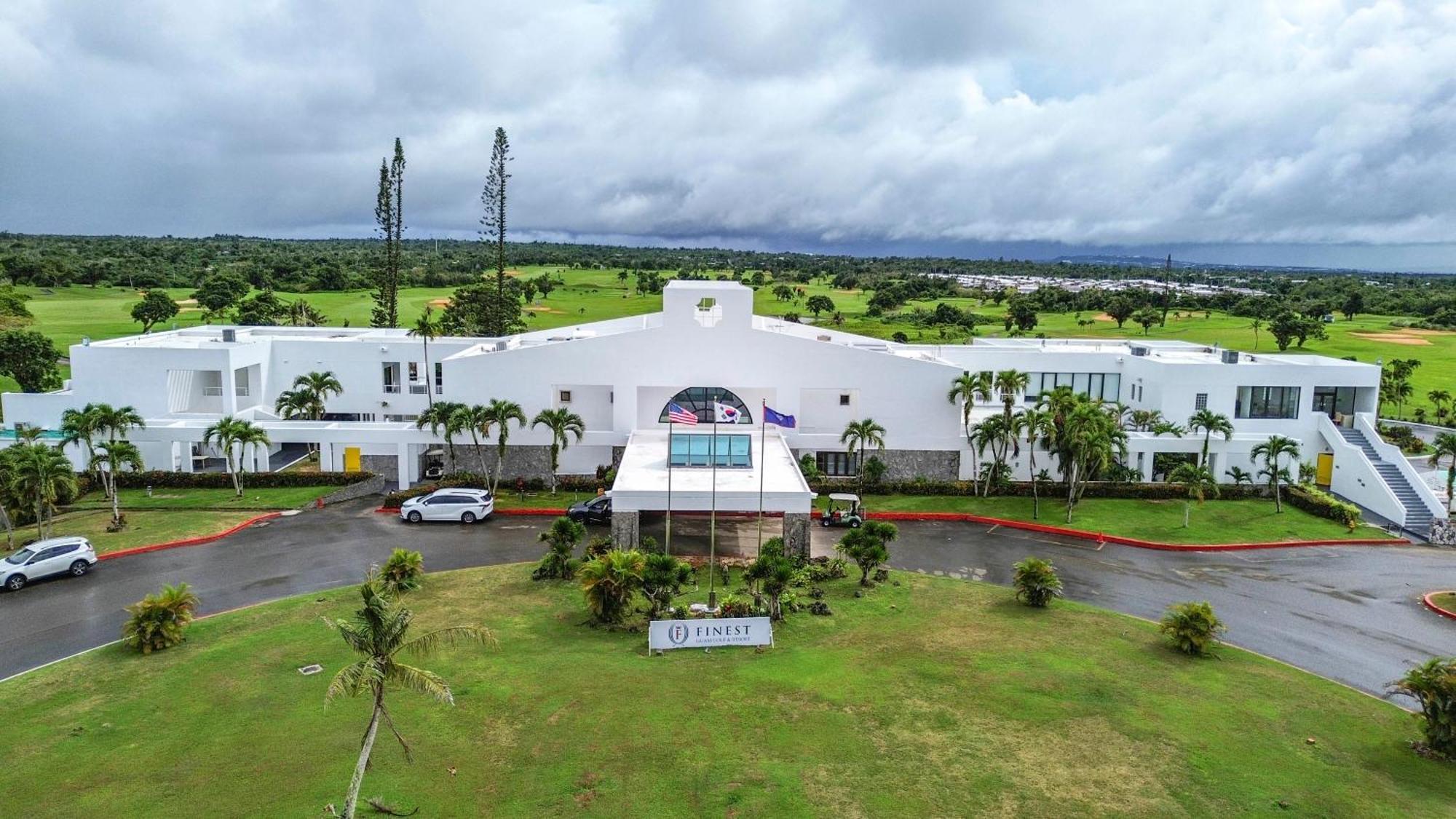 Finest Guam Golf And Resort Yigo Exterior foto
